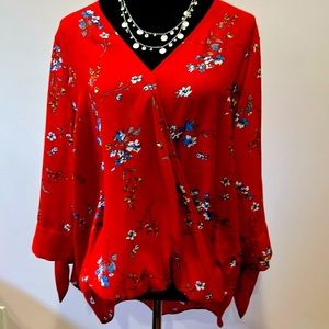 Flow, coral, floral, print top